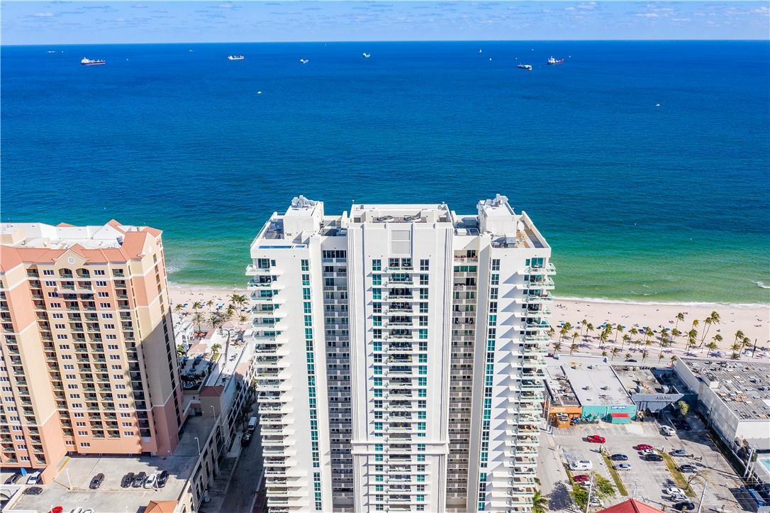 LAS OLAS BEACH CLUB - Residential