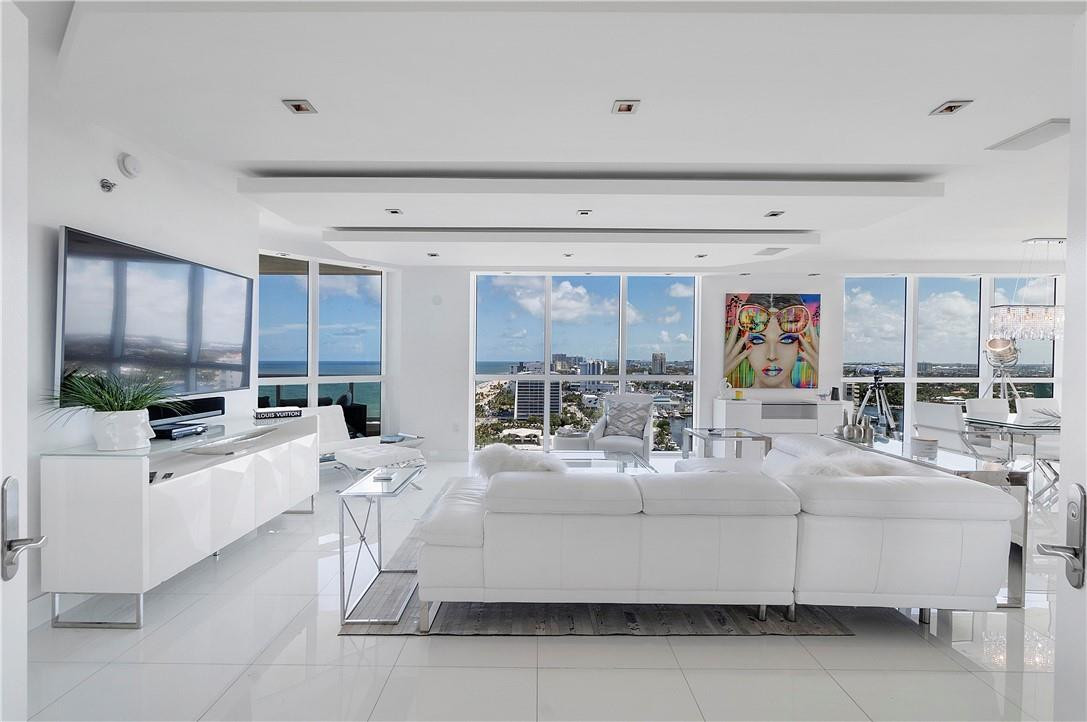 LAS OLAS BEACH CLUB - Residential