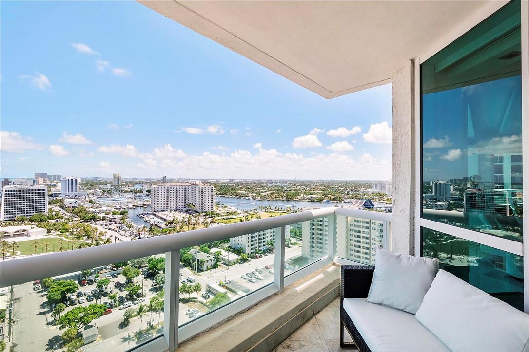 LAS OLAS BEACH CLUB - Residential