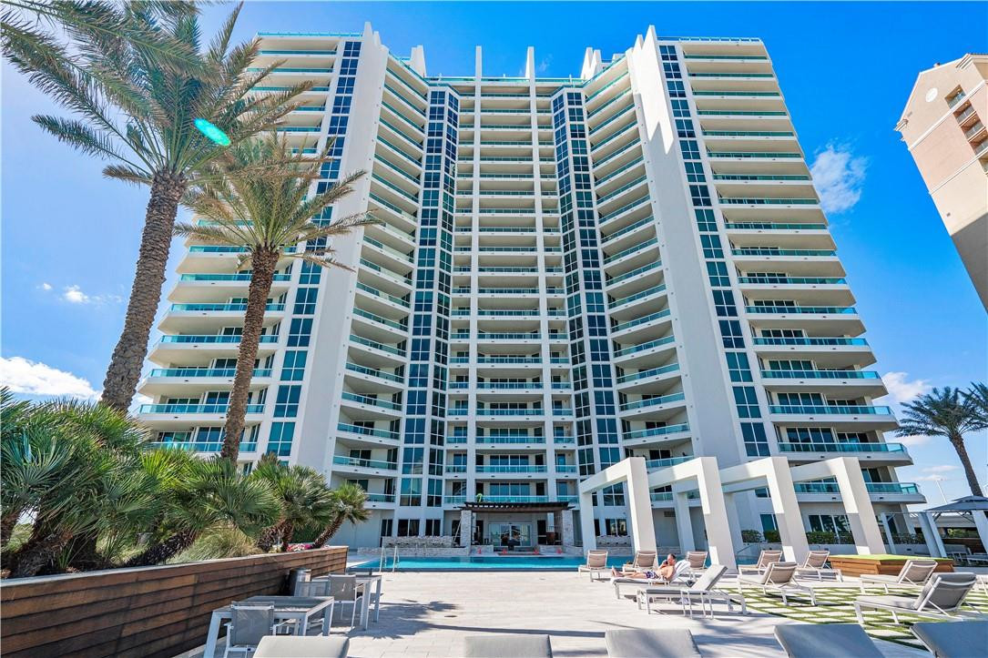 LAS OLAS BEACH CLUB - Residential