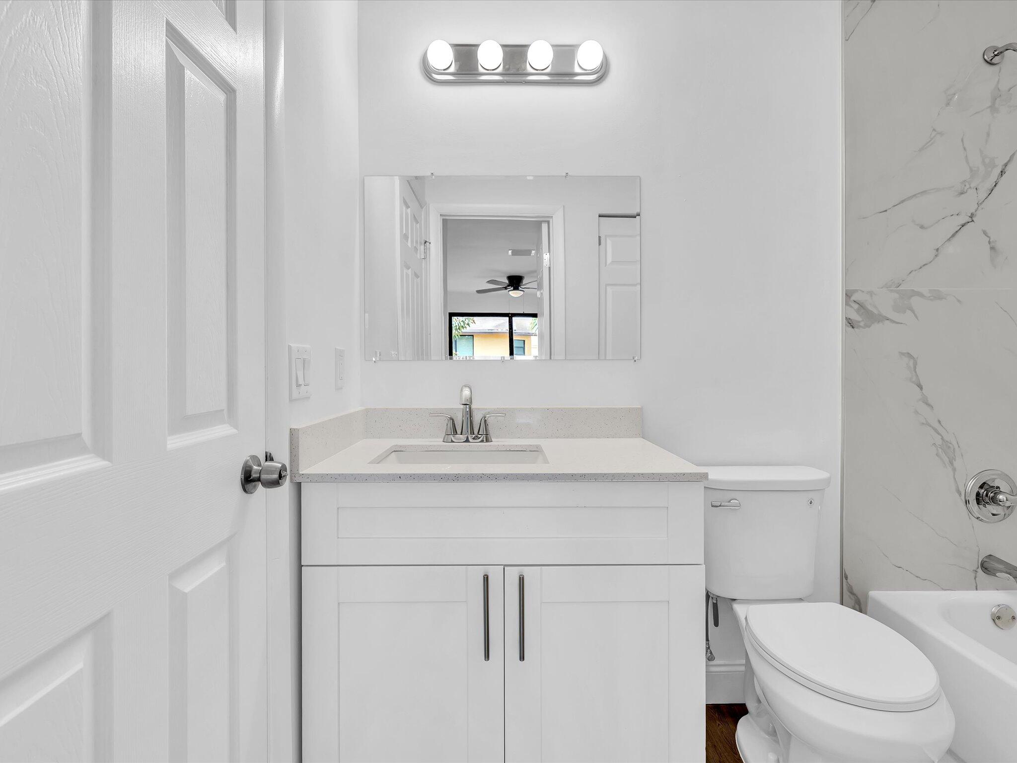 HOLLYWOOD GARDENS - Residential