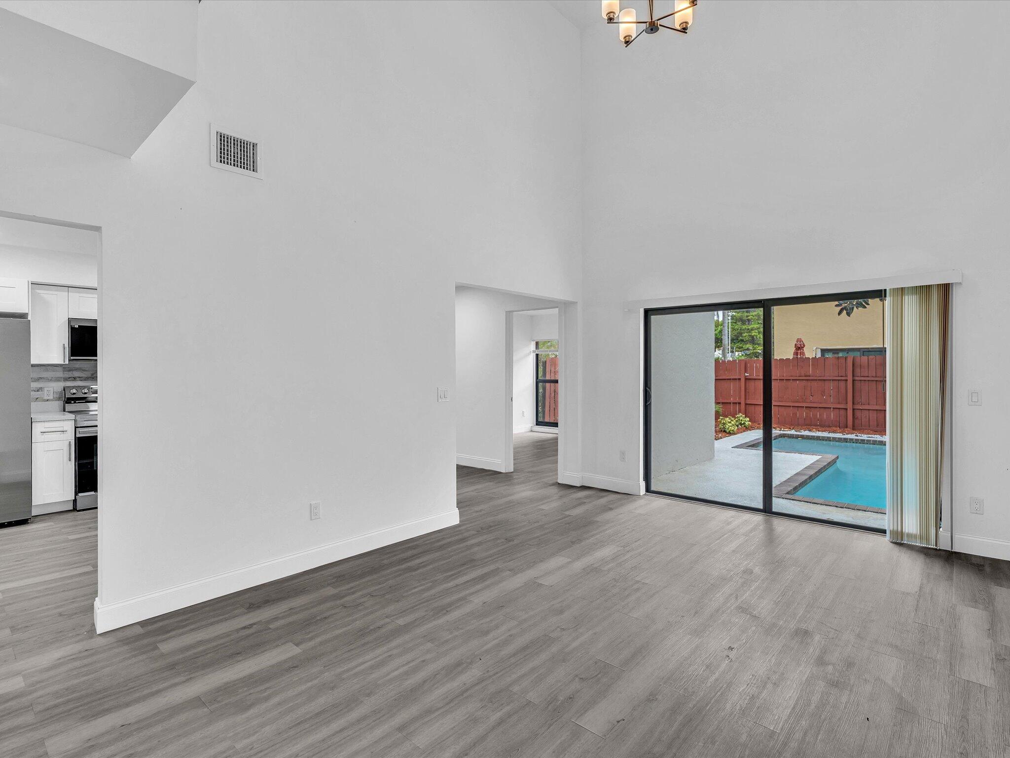 3841 Farragut Street