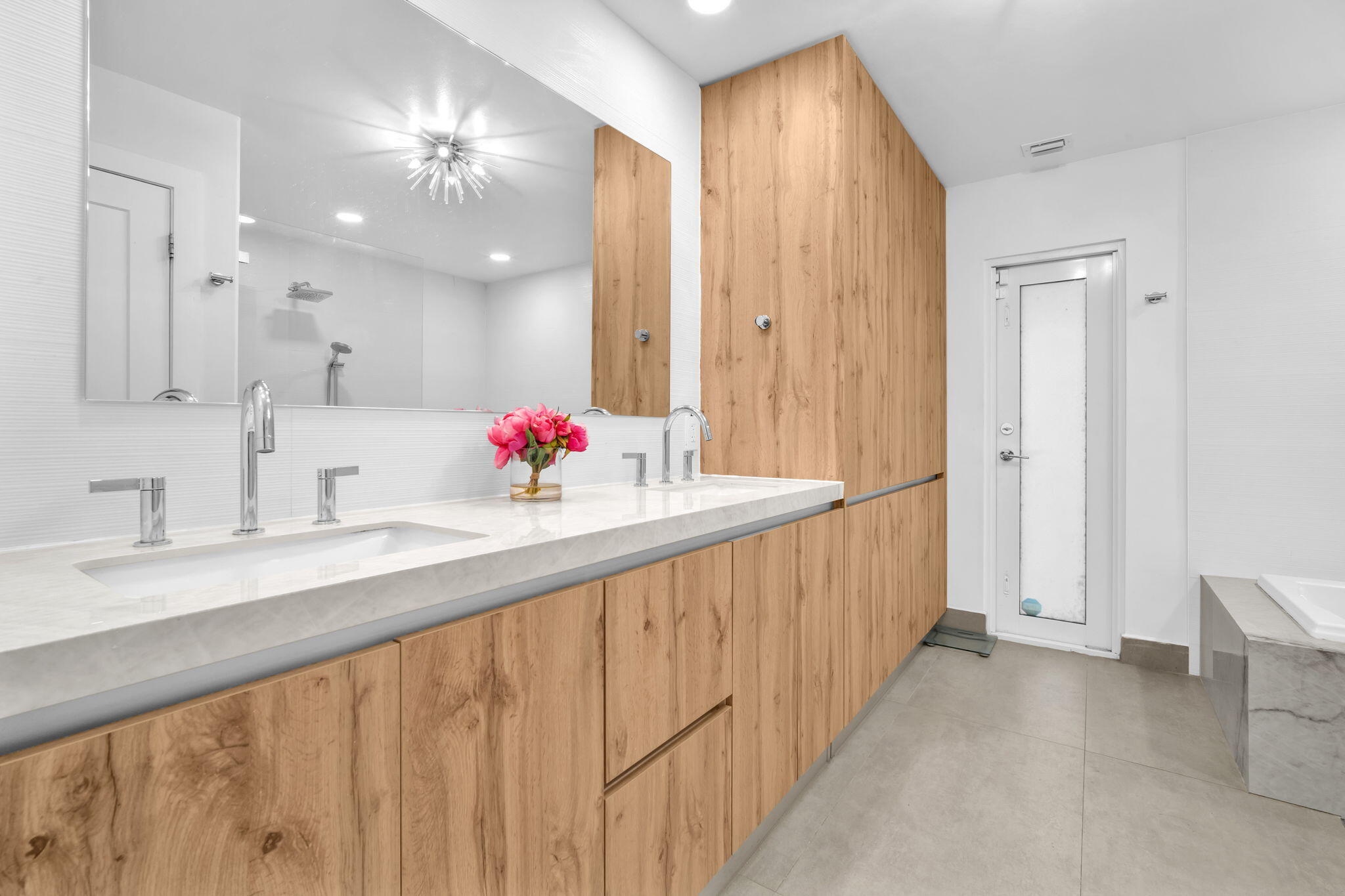 STIRLING OAKS ESTATES - Residential