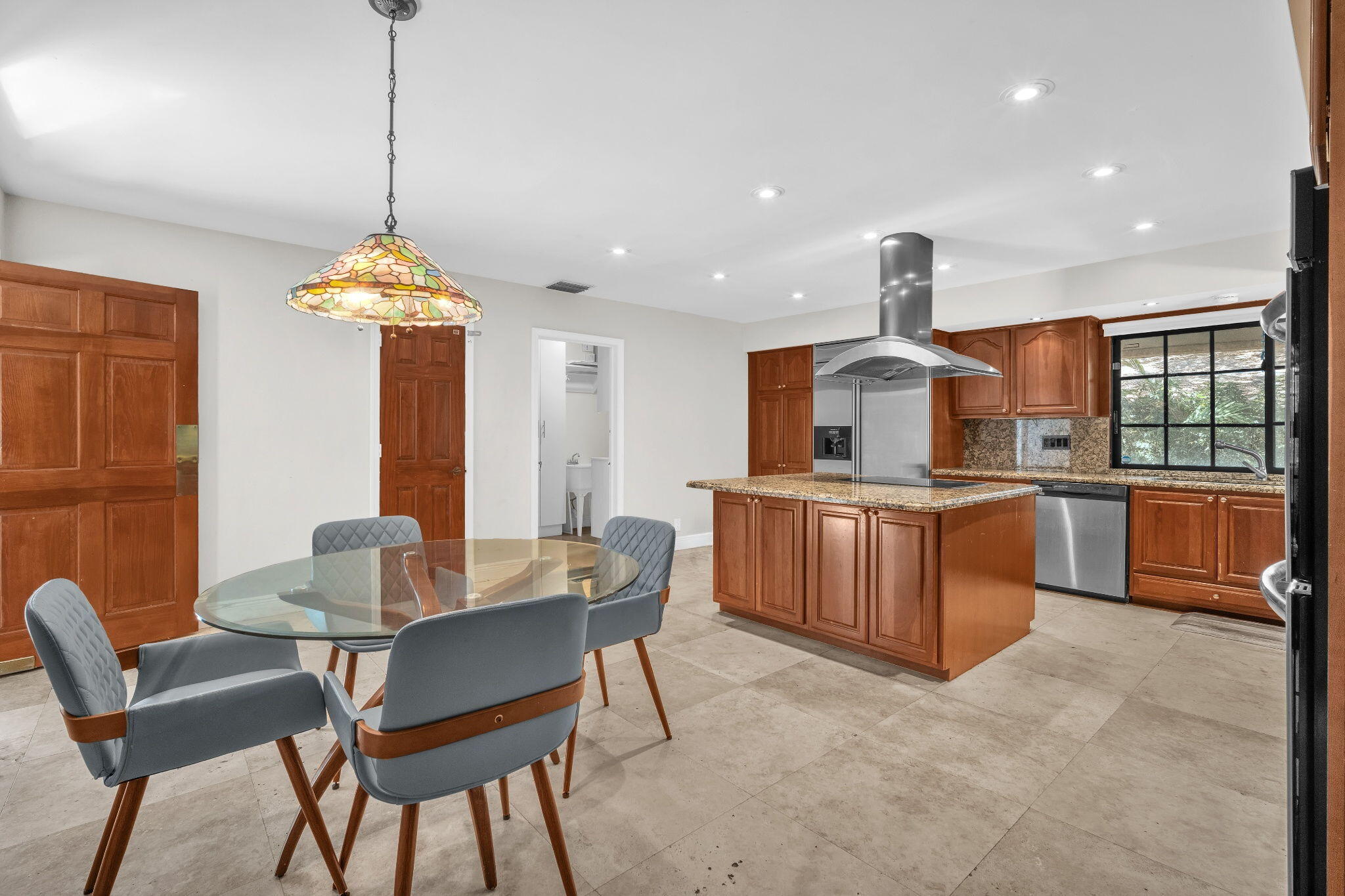 STIRLING OAKS ESTATES - Residential