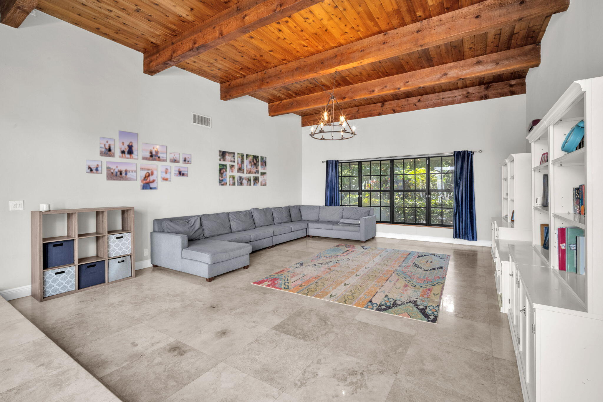 STIRLING OAKS ESTATES - Residential