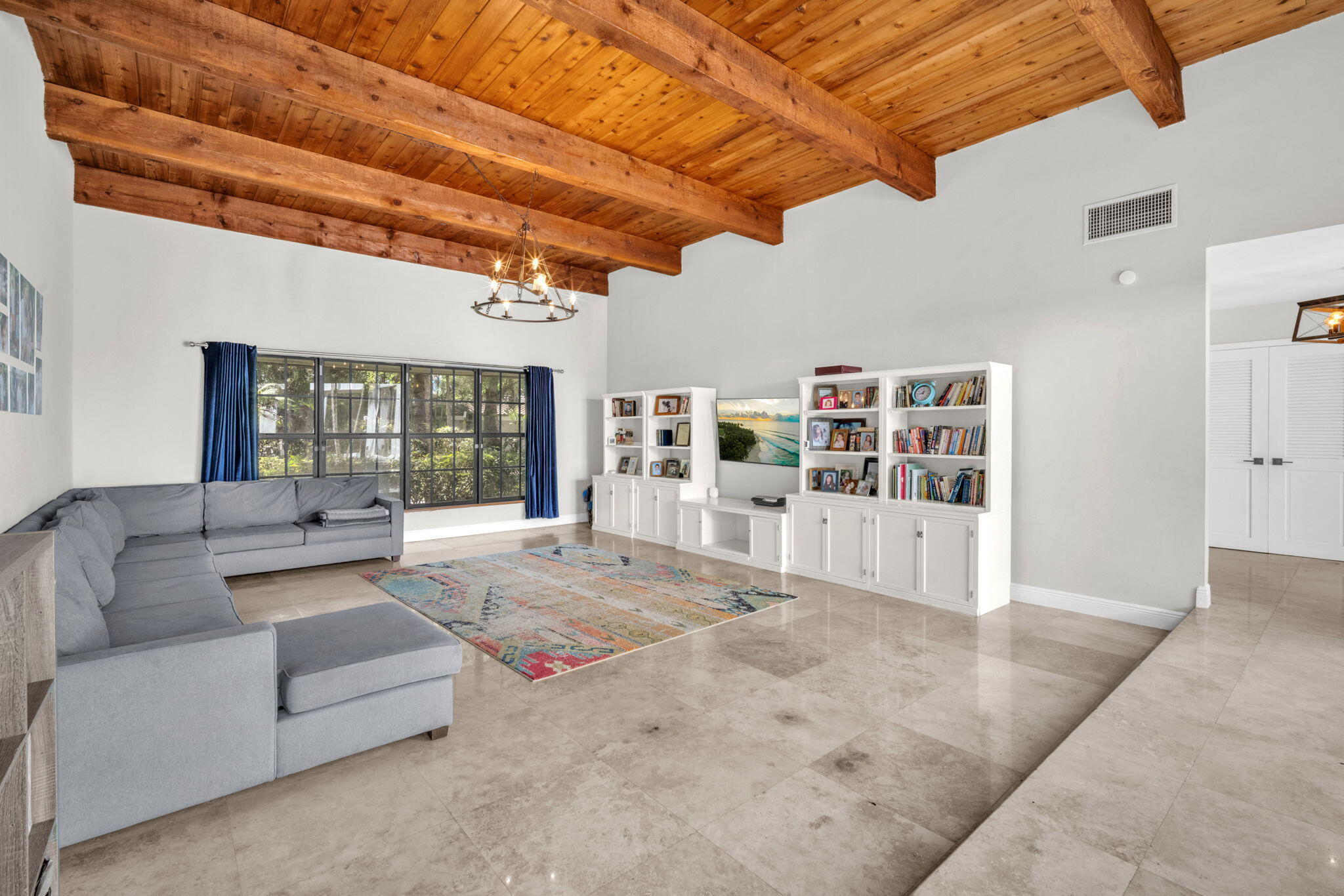 STIRLING OAKS ESTATES - Residential