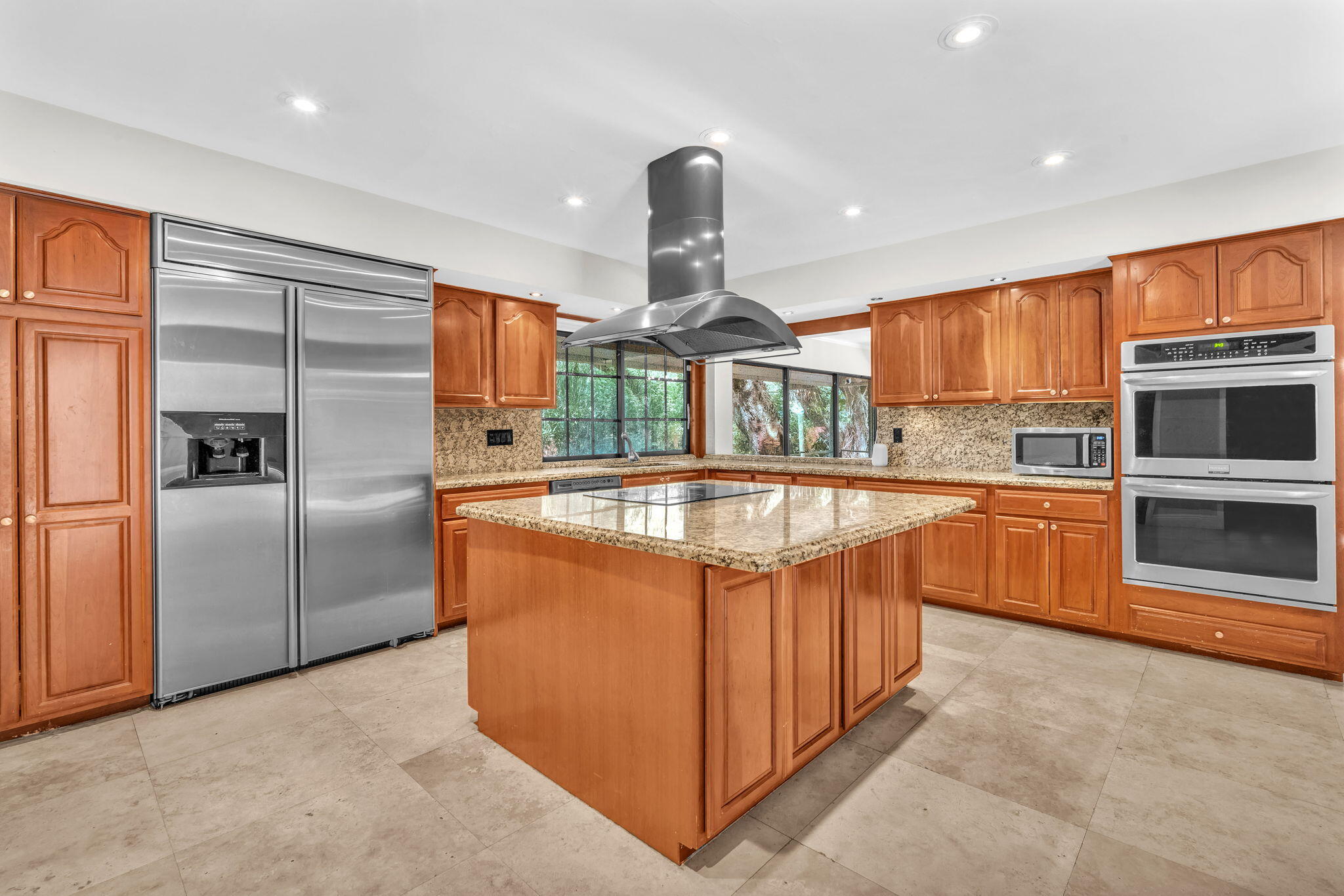 STIRLING OAKS ESTATES - Residential