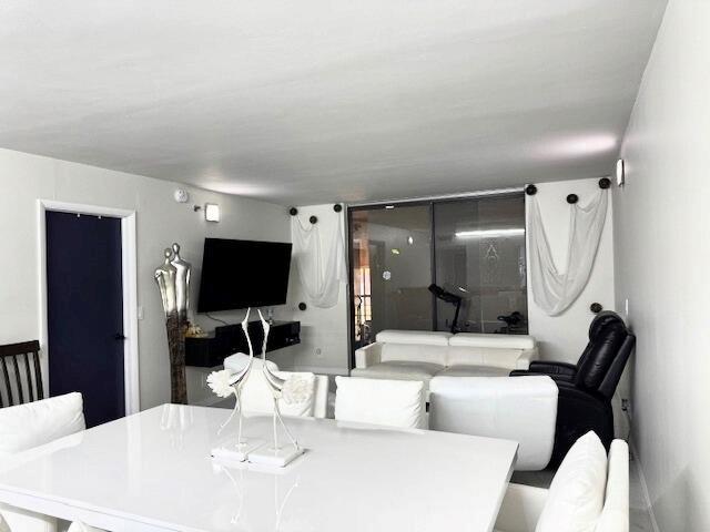 View photos, virtual tours, details... 7770 Tahiti Lane 202