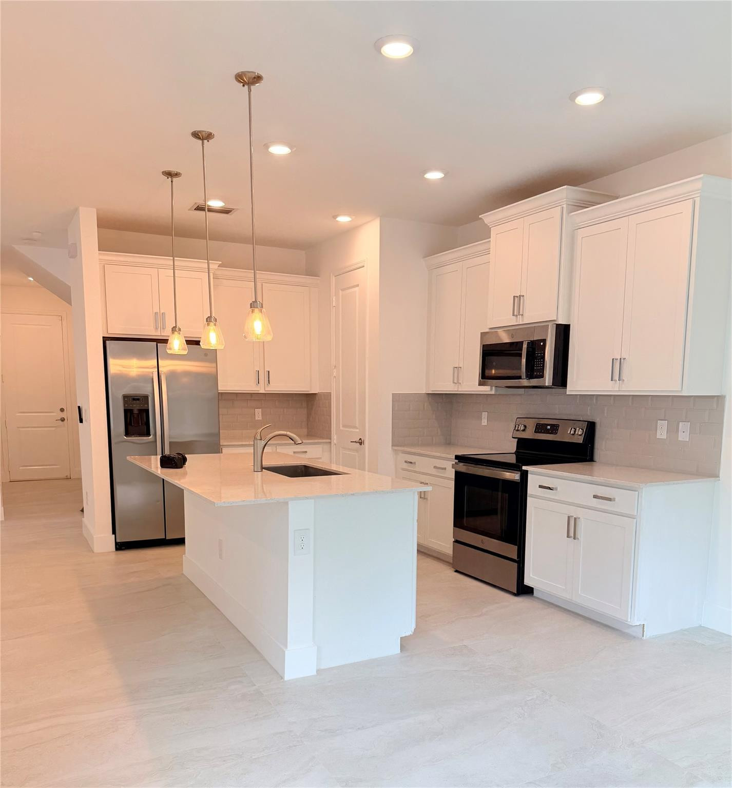 Banyan Court - Residential Lease