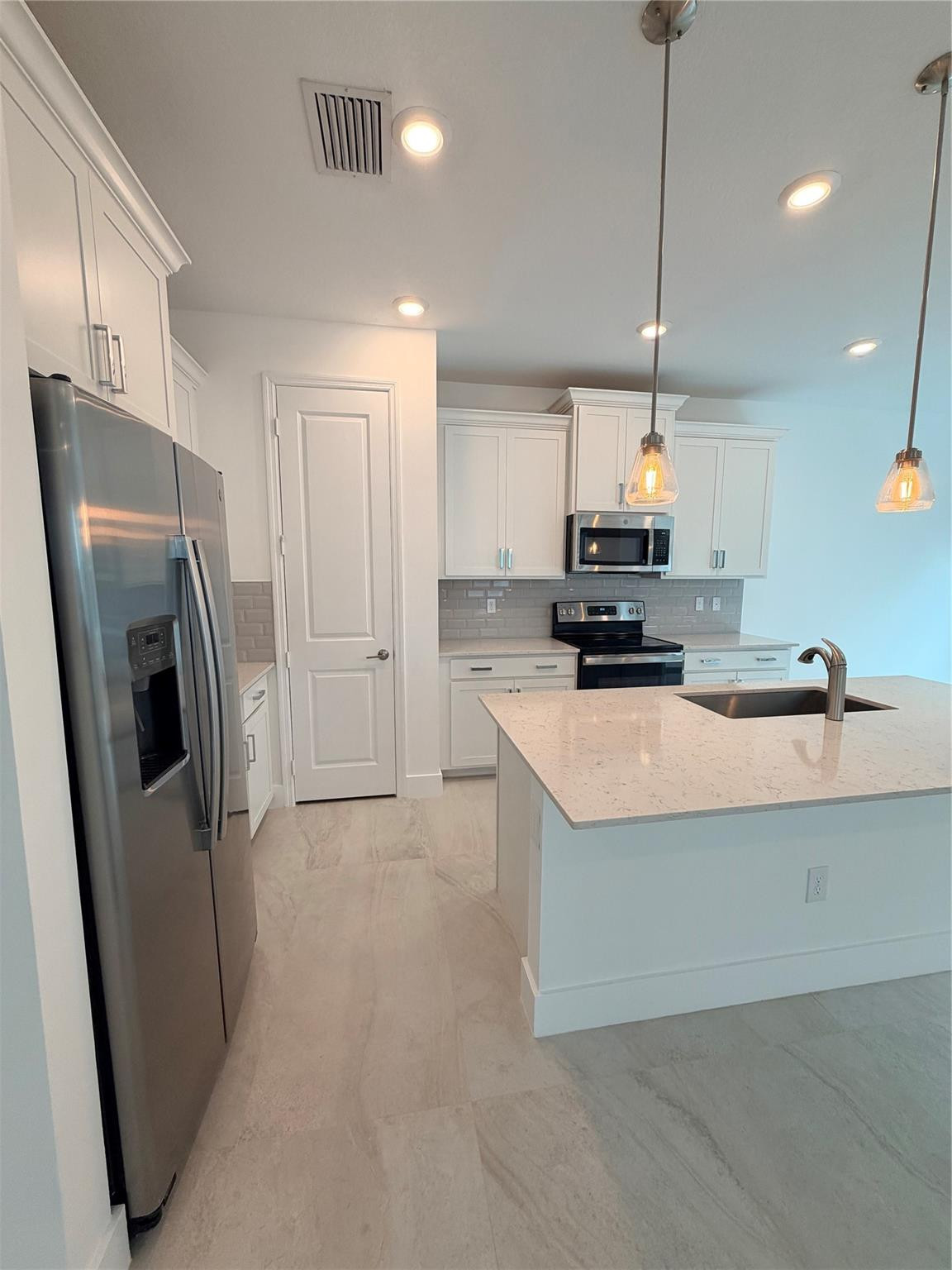 4300 Buttonwood Drive