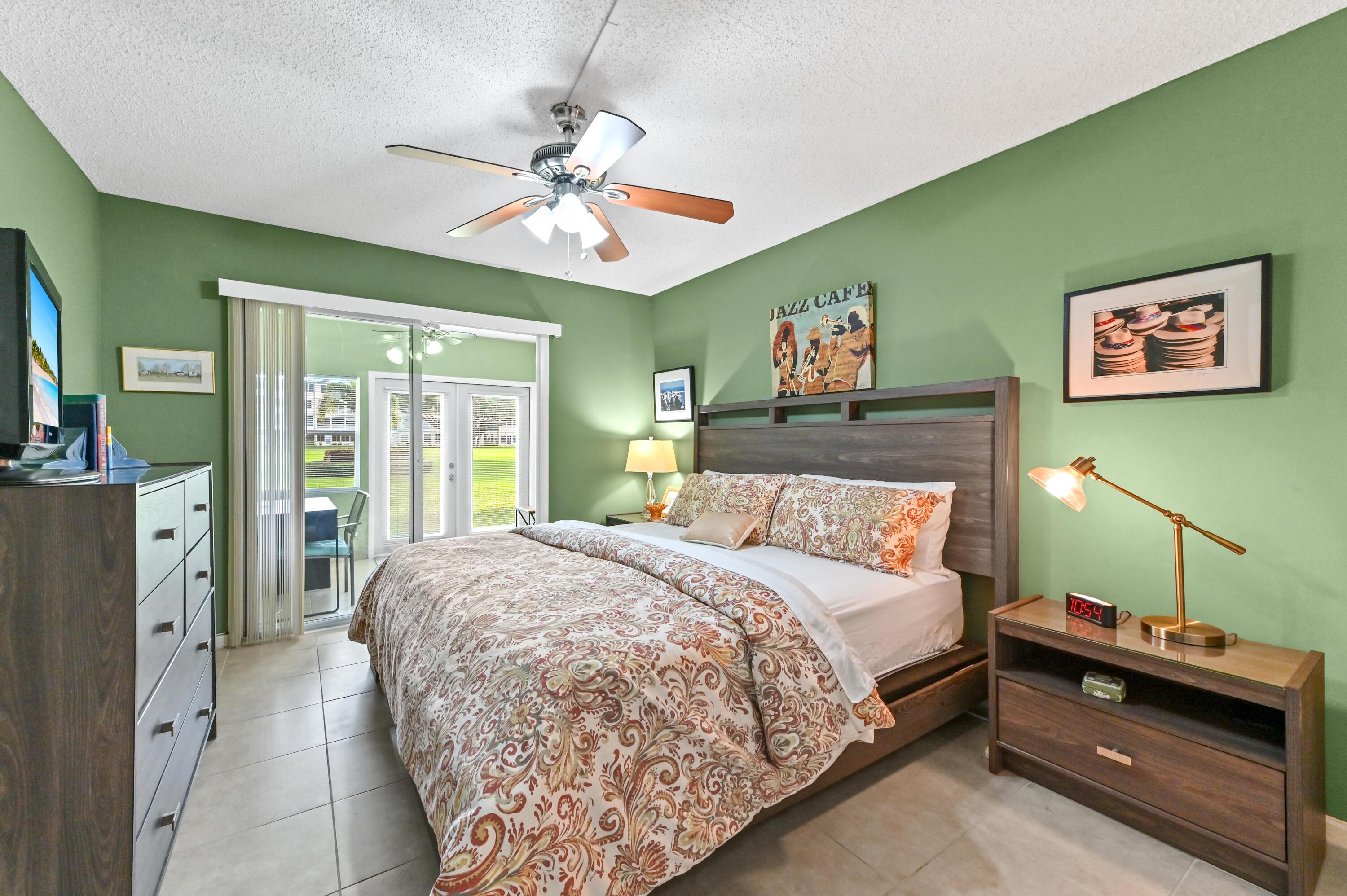 GRANTHAM F CONDOMINIUMS - Residential