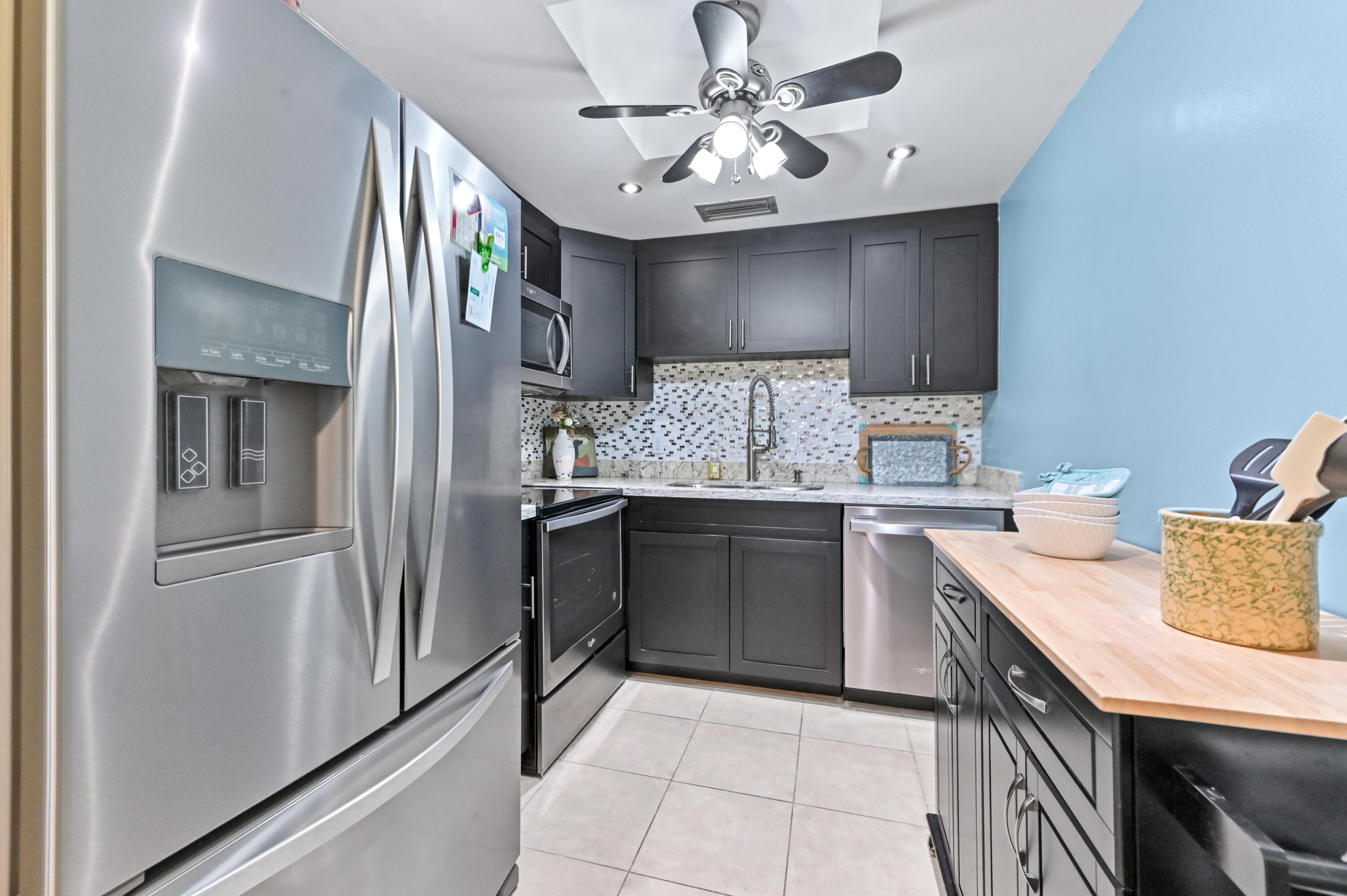 GRANTHAM F CONDOMINIUMS - Residential