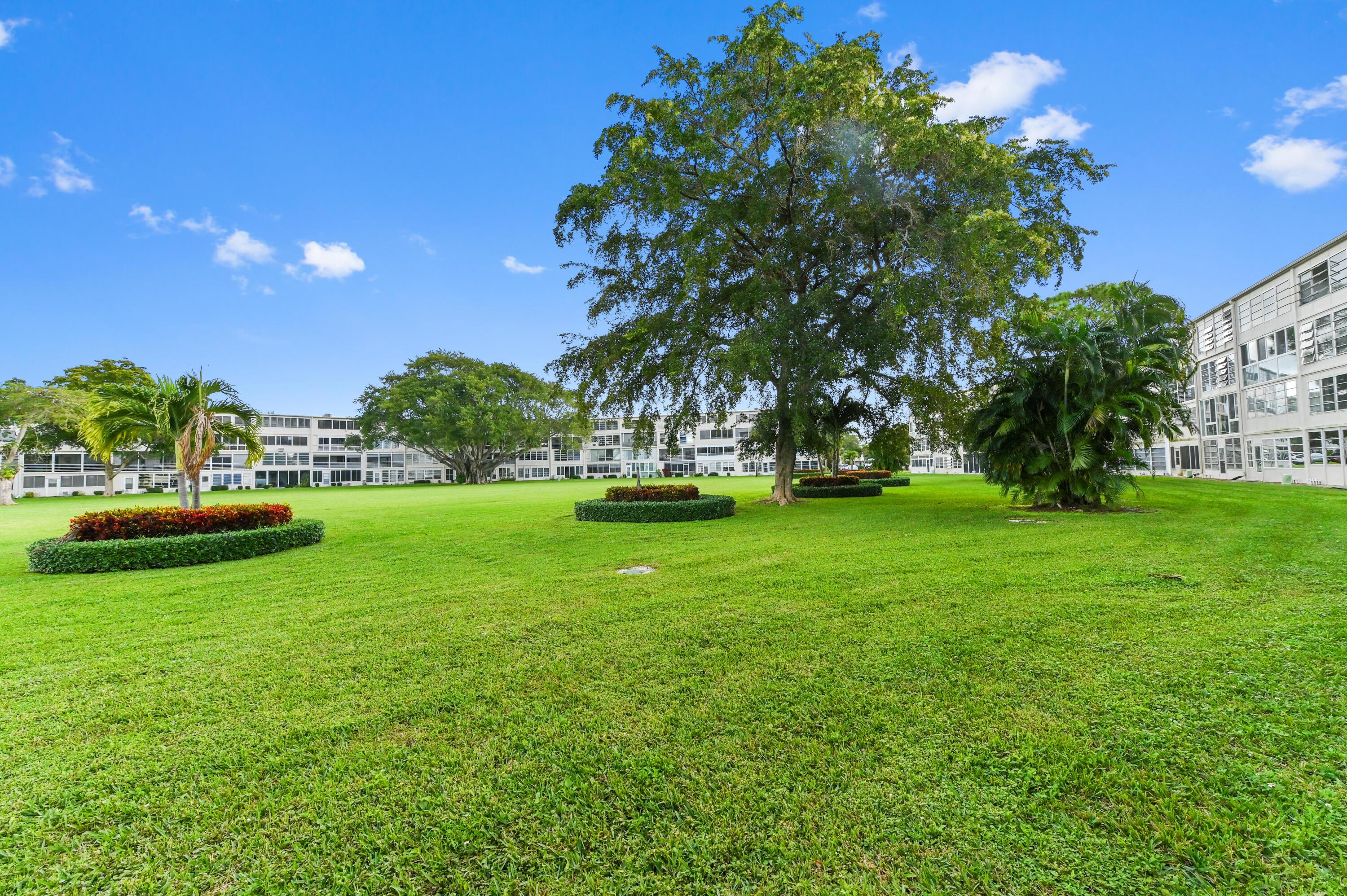 GRANTHAM F CONDOMINIUMS - Residential