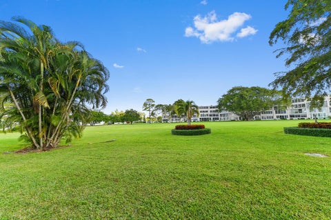 Tiny photo for 196 Grantham F #196, Deerfield Beach, FL 33442 (MLS # R11154599)