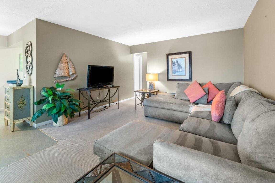 HAMPSHIRE GARDENS - Residential