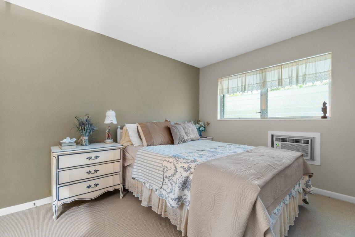 HAMPSHIRE GARDENS - Residential