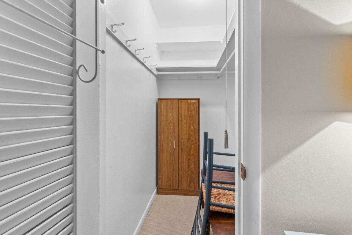 HAMPSHIRE GARDENS - Residential