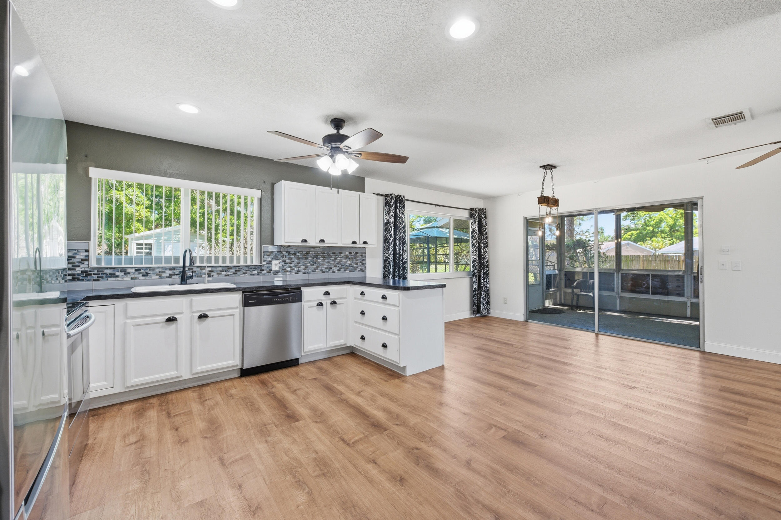 PORT MALABAR COUNTRY CLUB UNIT $ - Residential