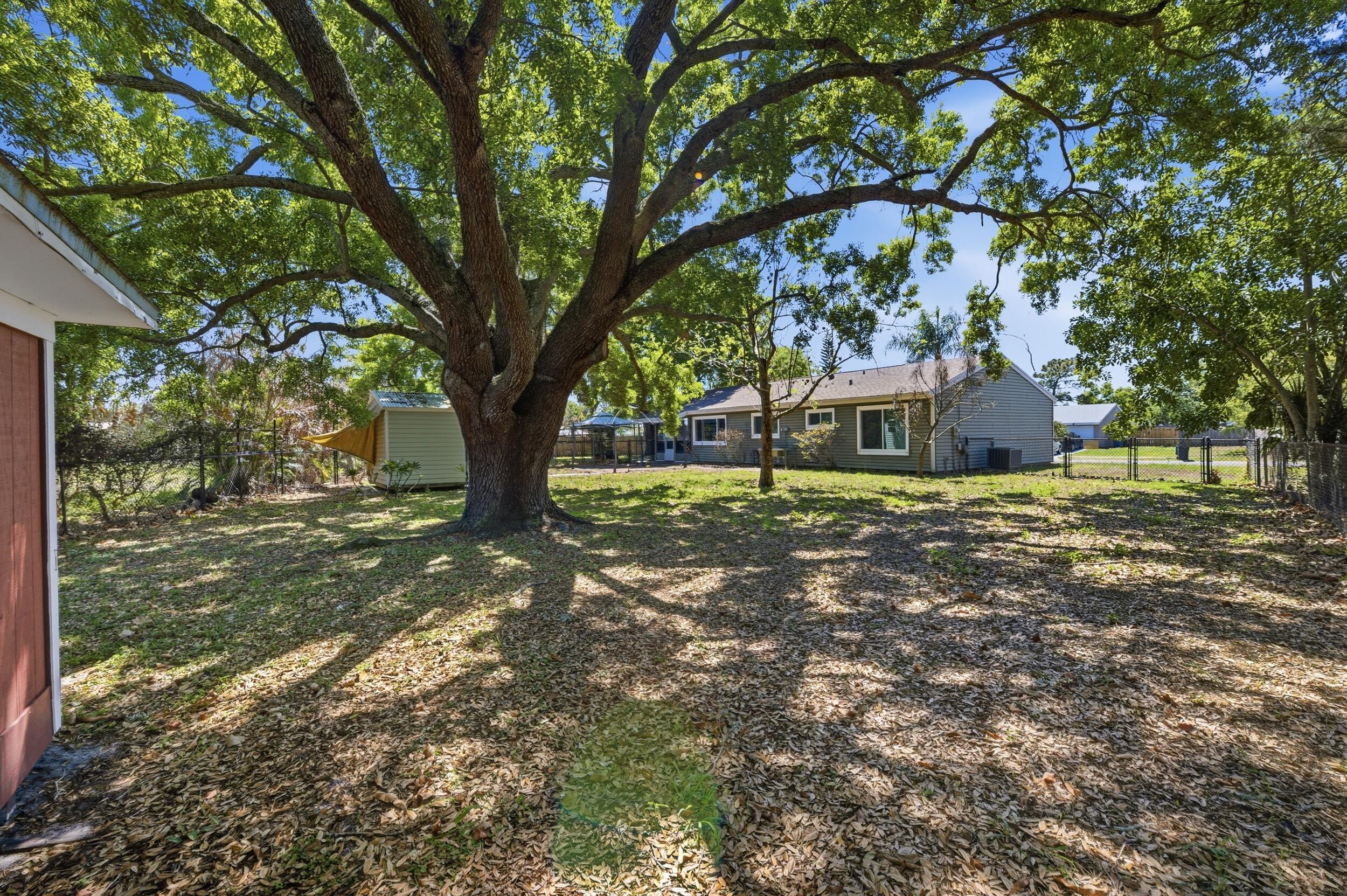 PORT MALABAR COUNTRY CLUB UNIT $ - Residential