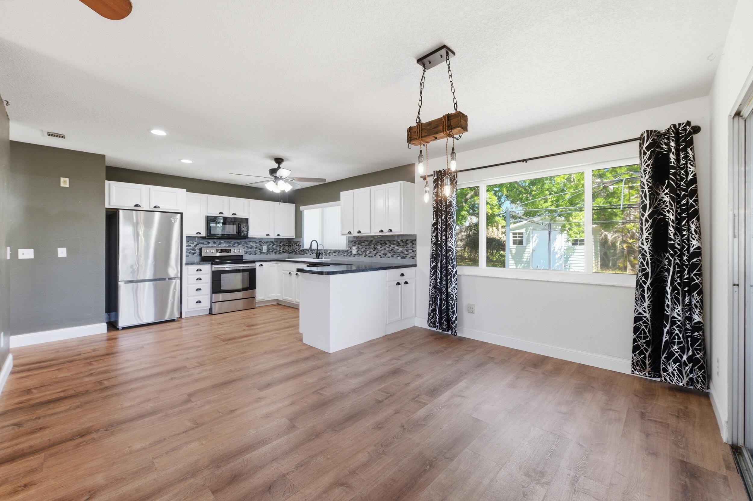 PORT MALABAR COUNTRY CLUB UNIT $ - Residential