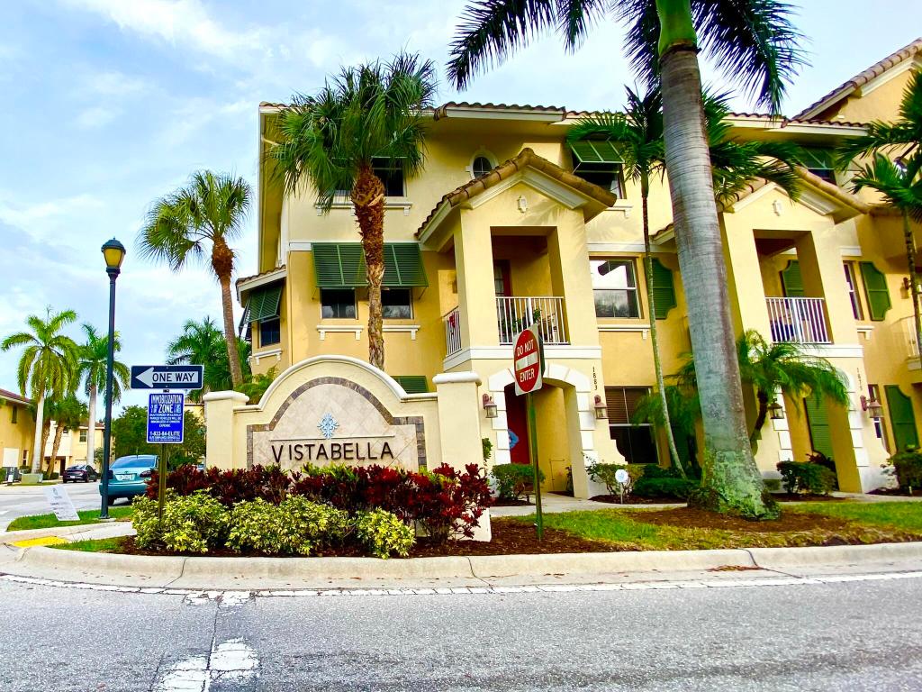 VISTABELLA AT RENAISSANCE COMMONS 2 PUD - Residential Lease