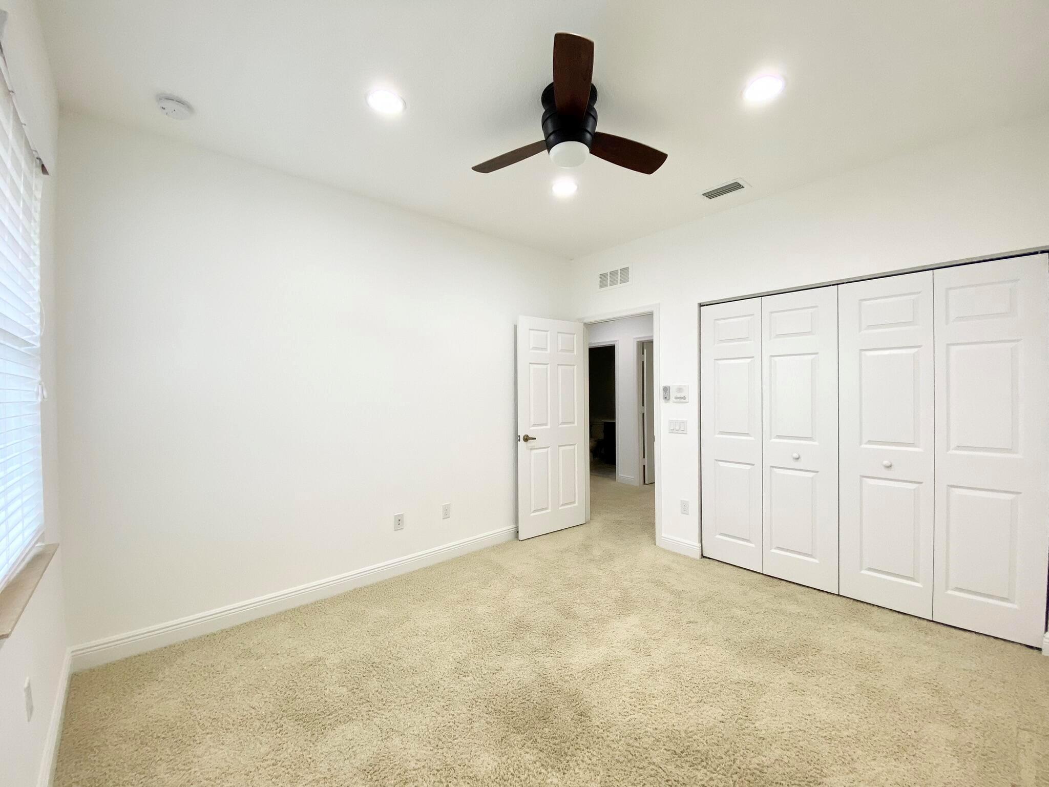 VISTABELLA AT RENAISSANCE COMMONS 2 PUD - Residential Lease