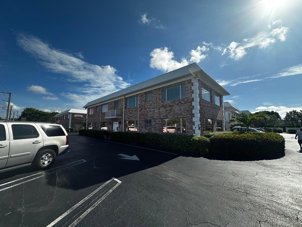 Photo of 330 S CYPRESS Road #610, Pompano Beach, FL 33060 (MLS # B26072907)