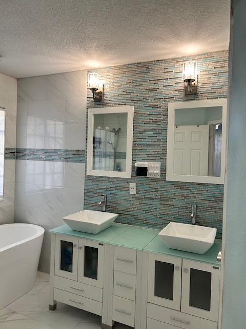 MARSH HARBOUR - Residential Lease