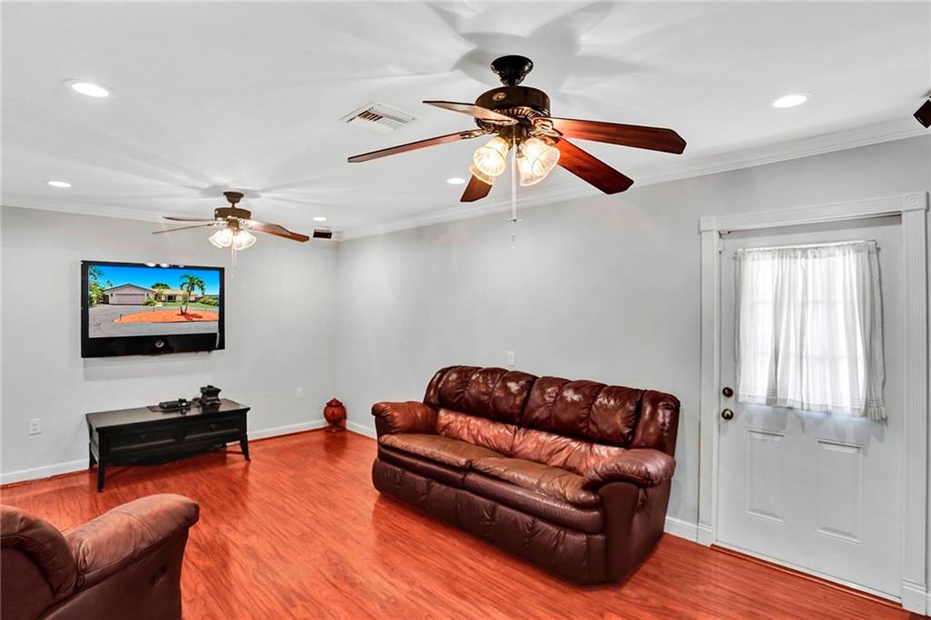 The Windings 70-44 B - Residential