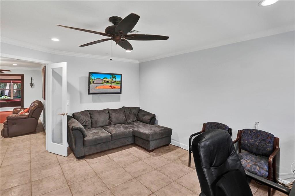 The Windings 70-44 B - Residential