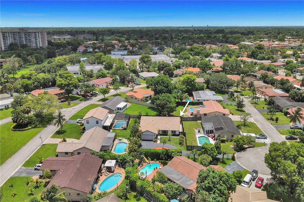 The Windings 70-44 B - Residential