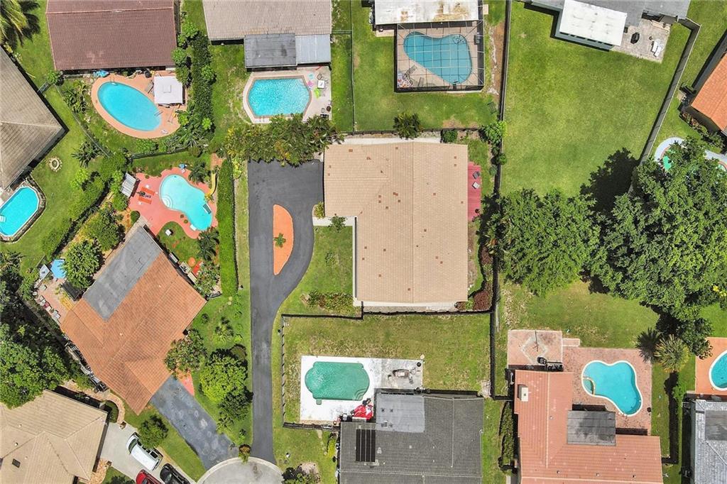 The Windings 70-44 B - Residential