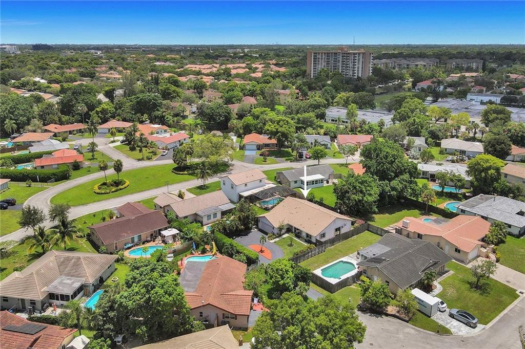 The Windings 70-44 B - Residential