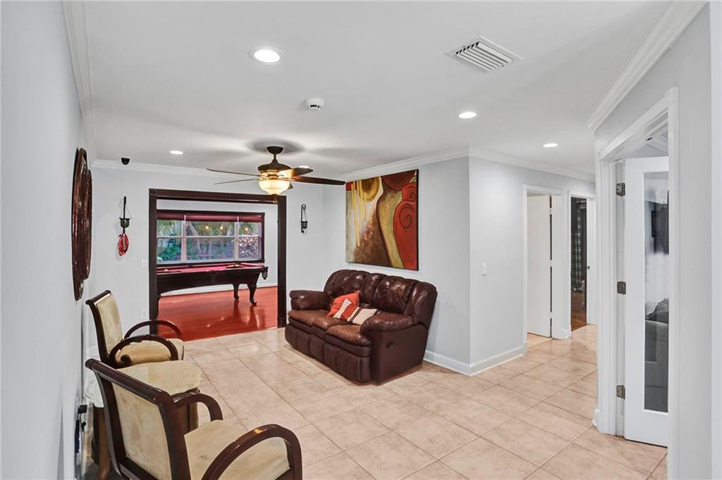 The Windings 70-44 B - Residential