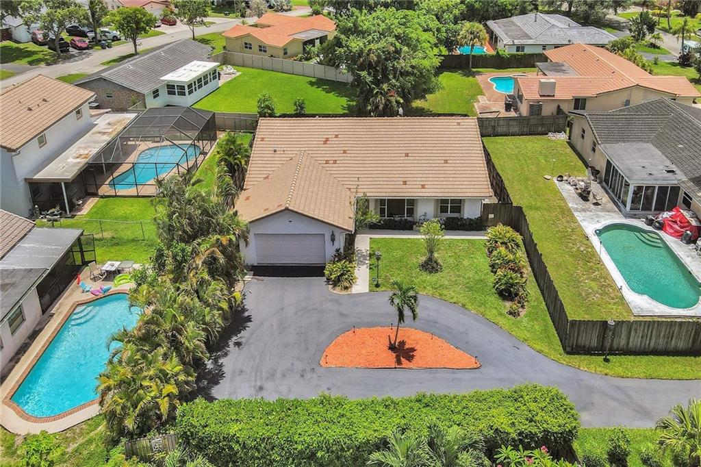 The Windings 70-44 B - Residential