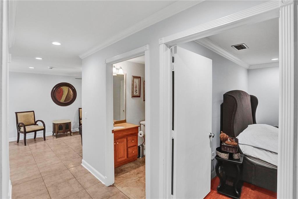 The Windings 70-44 B - Residential