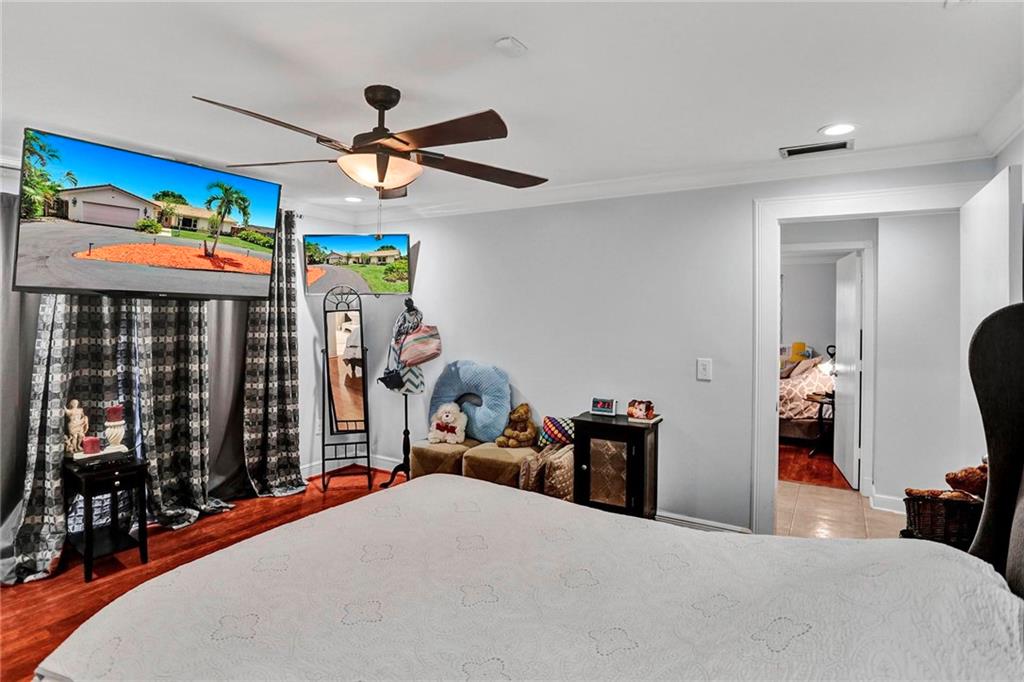 The Windings 70-44 B - Residential