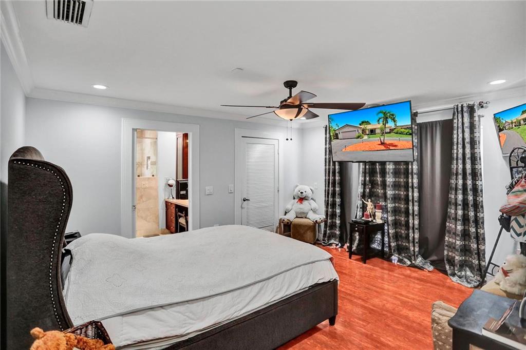 The Windings 70-44 B - Residential