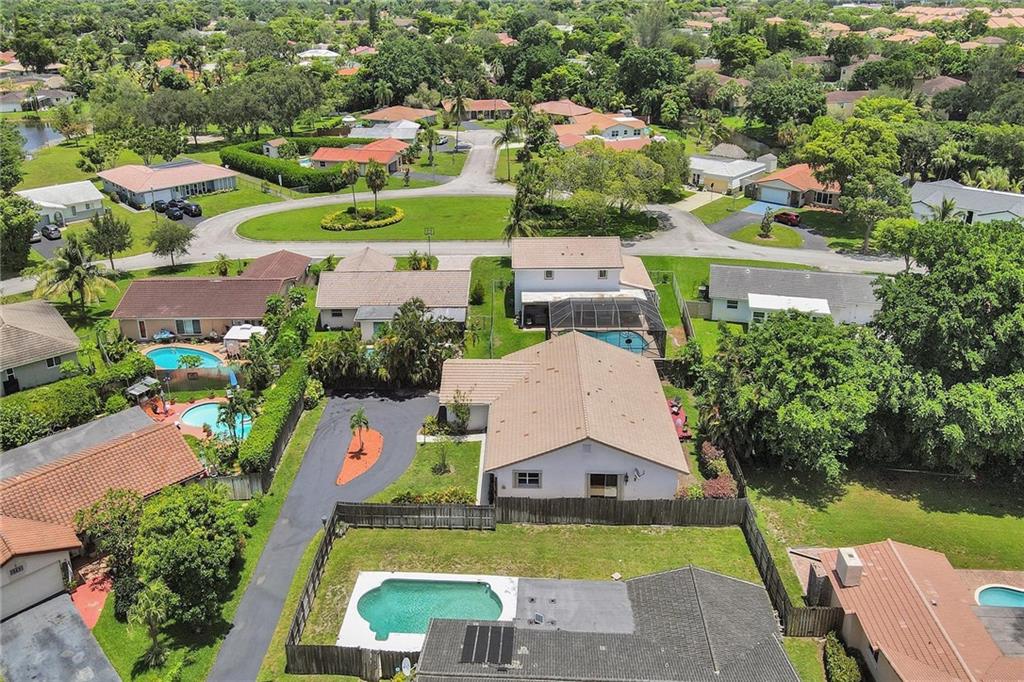 The Windings 70-44 B - Residential