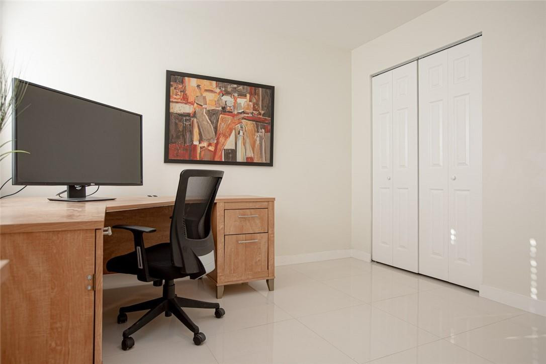 RIVERVIEW SOUTH CONDO - Residential