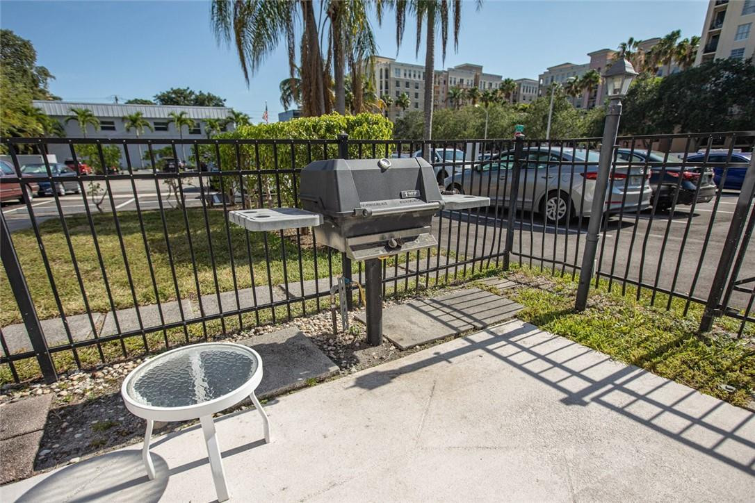 RIVERVIEW SOUTH CONDO - Residential