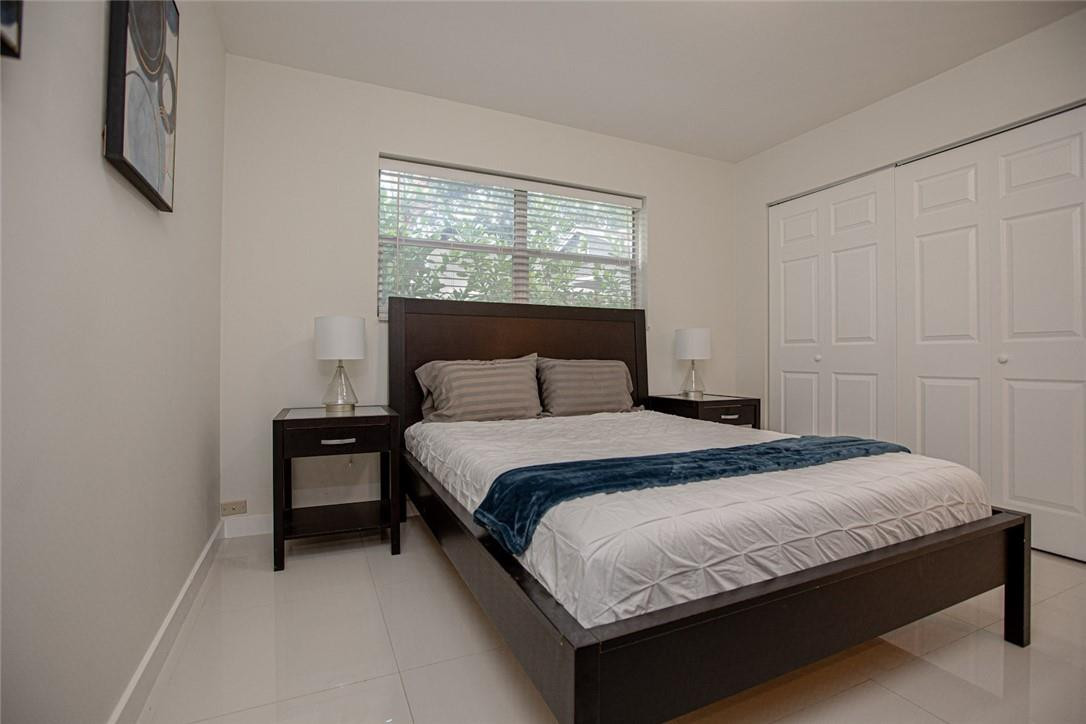 RIVERVIEW SOUTH CONDO - Residential