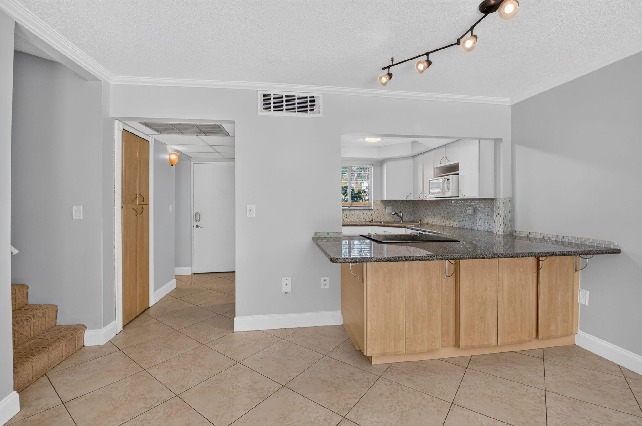 892 SW 9th Street Circle 7