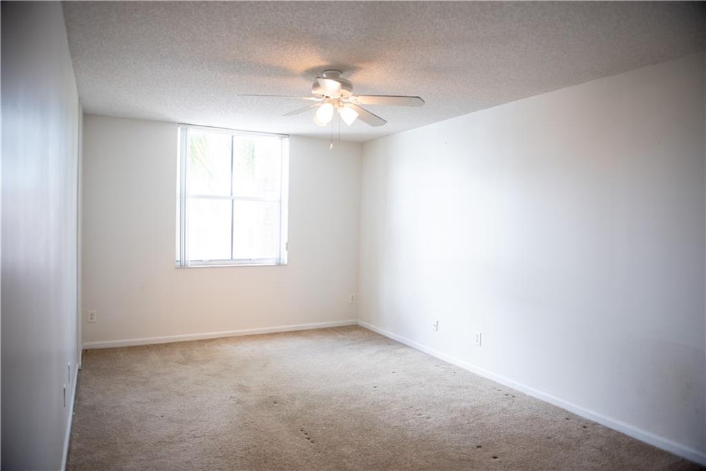 Sheridan East Condominium - Residential