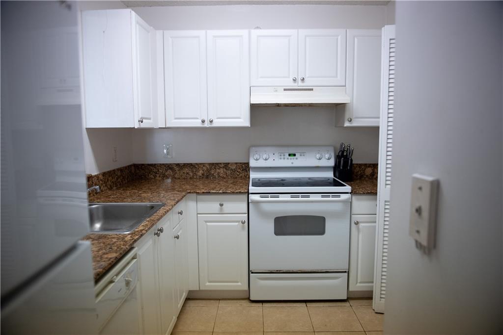 Sheridan East Condominium - Residential