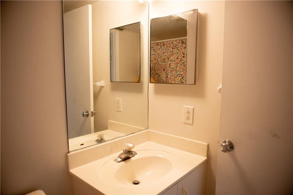 Sheridan East Condominium - Residential