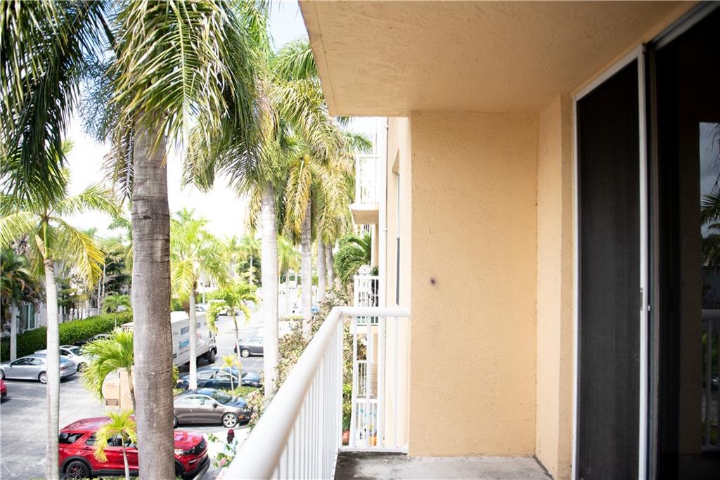 Sheridan East Condominium - Residential