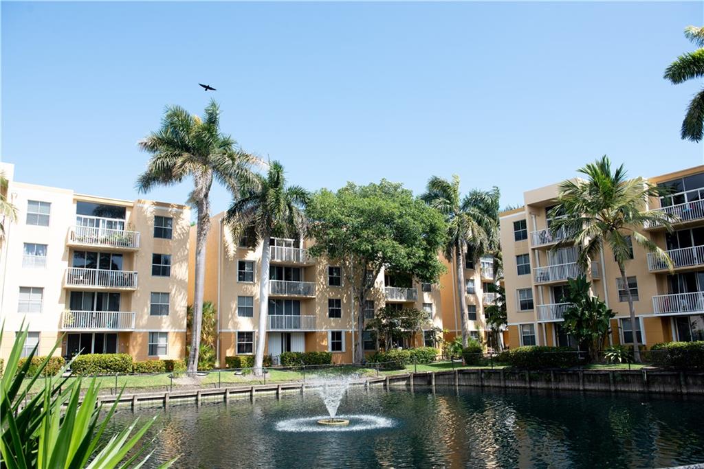 Sheridan East Condominium - Residential