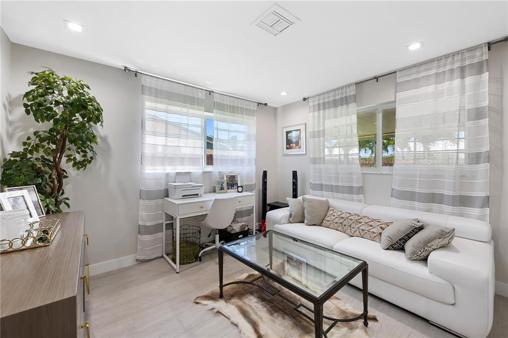 Eastway Park - Residential