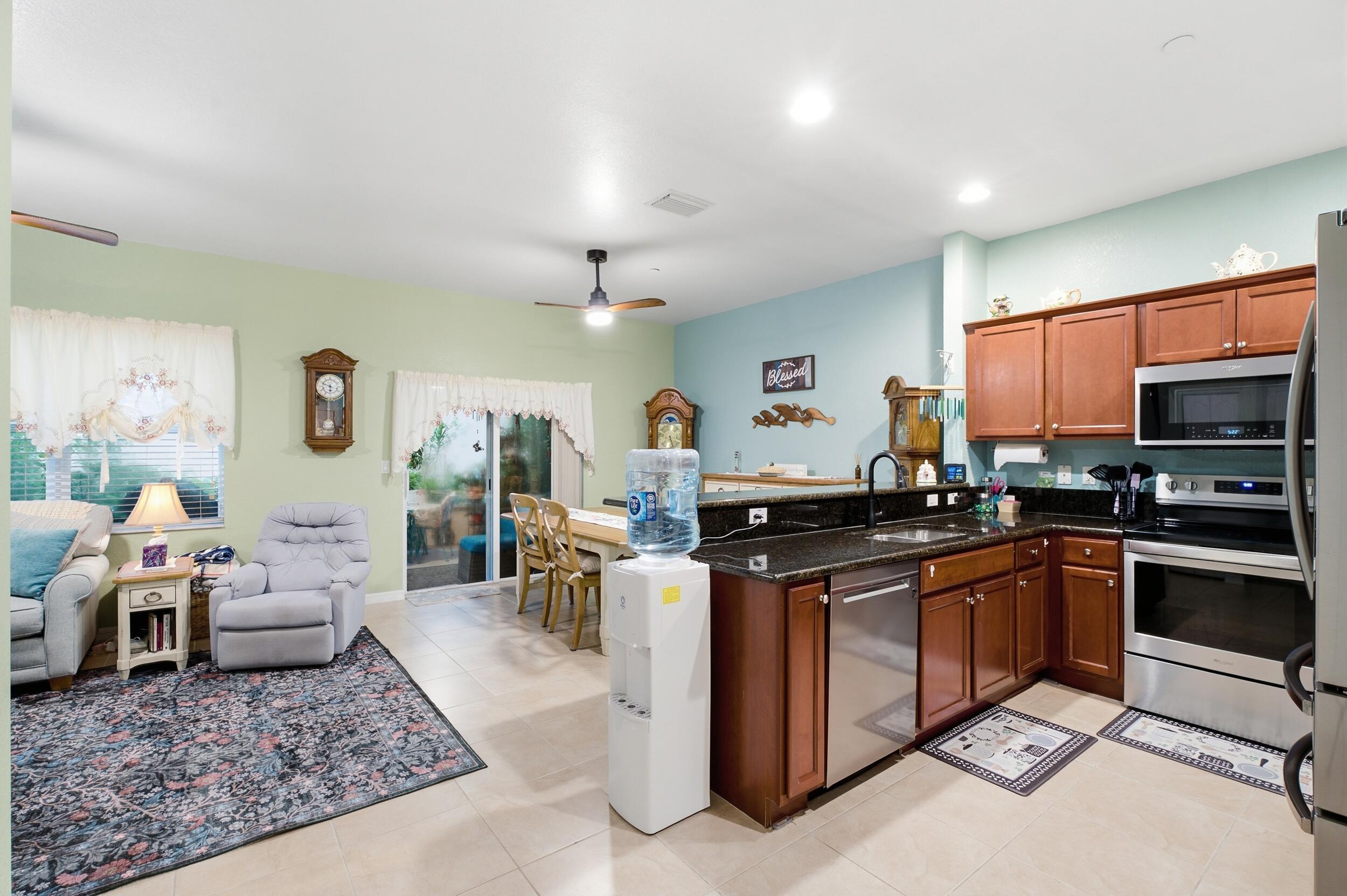 4257 SW PINE COVE Court